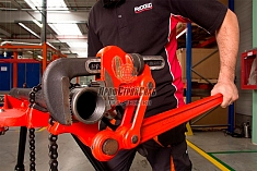 Эксплуатация сложнорычажных трубных ключей Ridgid S-8A