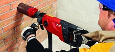 Использование ручной установки алмазного бурения Hilti DD 150-U